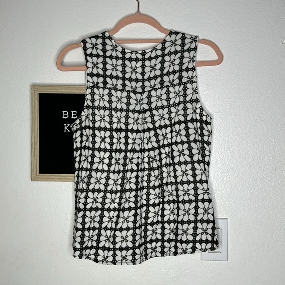 NWOT Anthropologie Maeve Coralie Wrap Top Size 4 Small - Picture 6 of 7